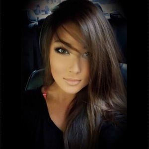 Meet your Posher, Christina